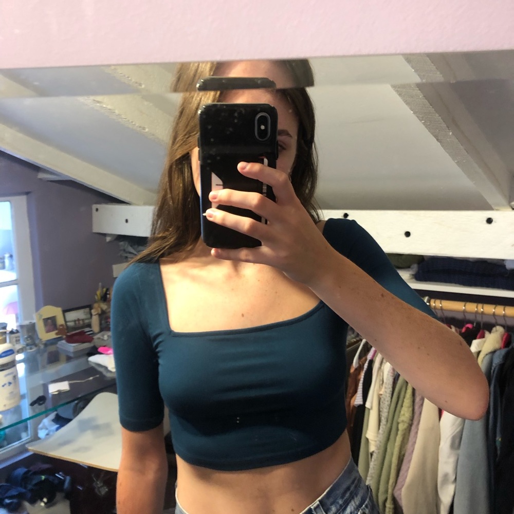L.F. Emma & Sam crop top